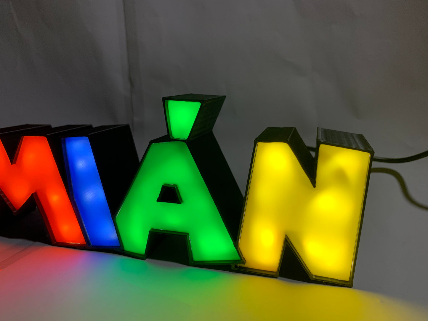 Lámpara personalizada “DAMIÁN”